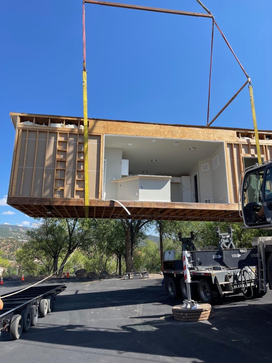 The MSHS house build undergoes the long-awaited moving process, supplied free of cost by Grant Hall.